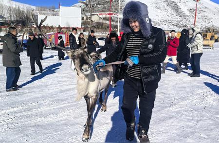 开启冬季奇幻之旅：内蒙古红石崖冰雪文化旅游季亮点抢先看