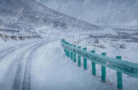 突发：北方大雪导致辽宁黑龙江吉林高速危险品车辆限制通行