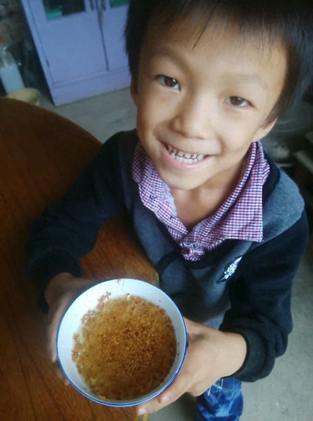 八月桂花遍地开，农村小屁孩给你泡杯桂花茶